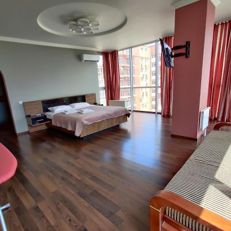 Micromegas Apartments Черновцы Экстерьер фото